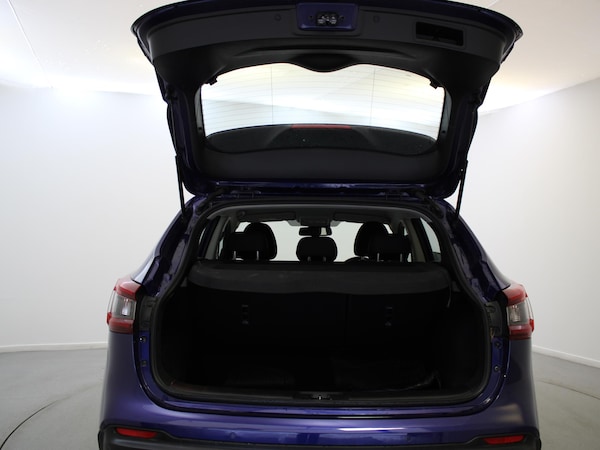 Used Nissan Qashqai 2021 for sale - 74880219: Photo 30