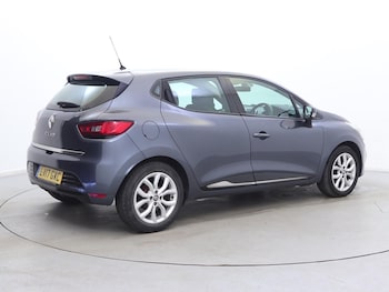 Used Renault Clio 2017 for sale - 79037523: Photo