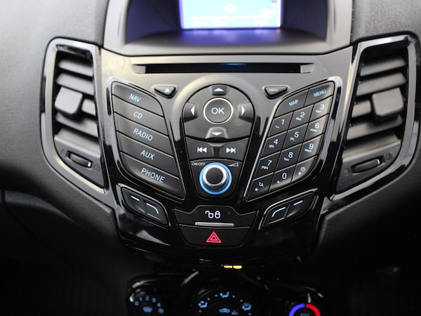Used Ford Fiesta 2016 for sale - 76158004: Photo 22