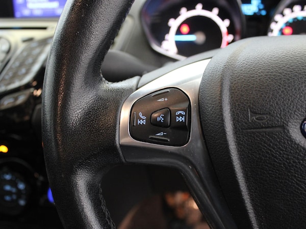 Used Ford Fiesta 2016 for sale - 76158004: Photo 24