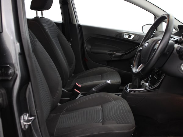 Used Ford Fiesta 2016 for sale - 76158004: Photo 9