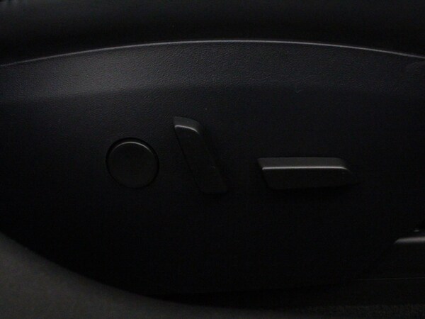 Used Tesla Model S 2020 for sale - 75536262: Photo 10