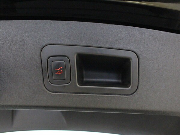 Used Tesla Model S 2020 for sale - 75536262: Photo 38