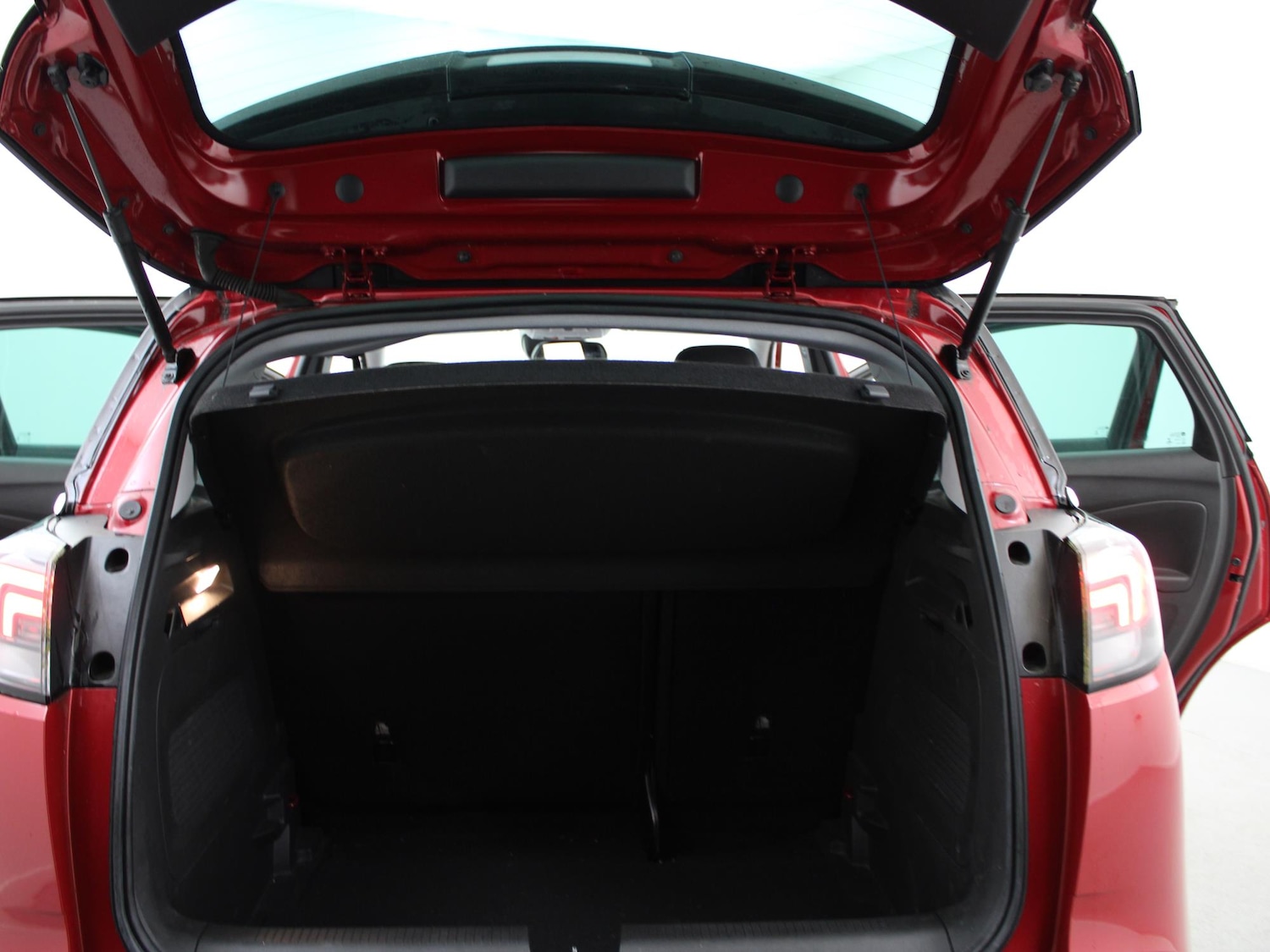 Used Vauxhall Crossland 2021 for sale - 77472819: Photo 31