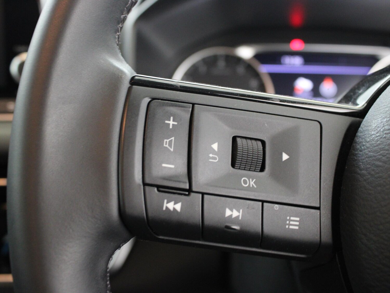 Used Nissan Qashqai 2023 for sale - 76390836: Photo 13