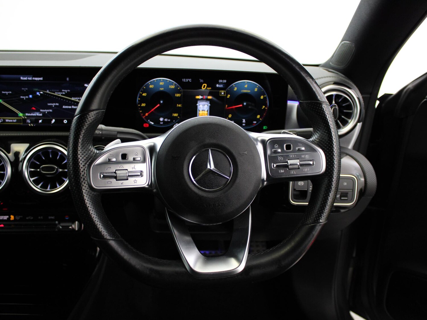 Used Mercedes-Benz CLA 2021 for sale - 76662161: Photo 30