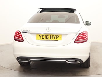 Used Mercedes-Benz C Class 2016 for sale - 79217575: Photo