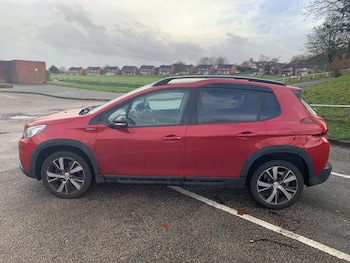 Used Peugeot 2008 2018 for sale - 77535213: Photo