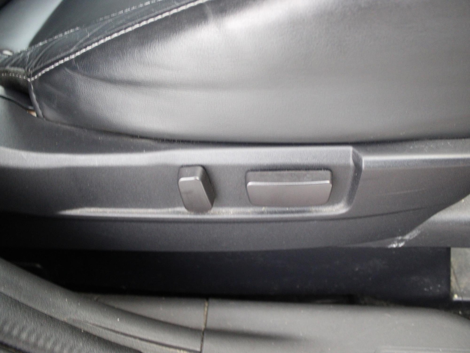 Used Mitsubishi Outlander 2017 for sale - 77842919: Photo 10