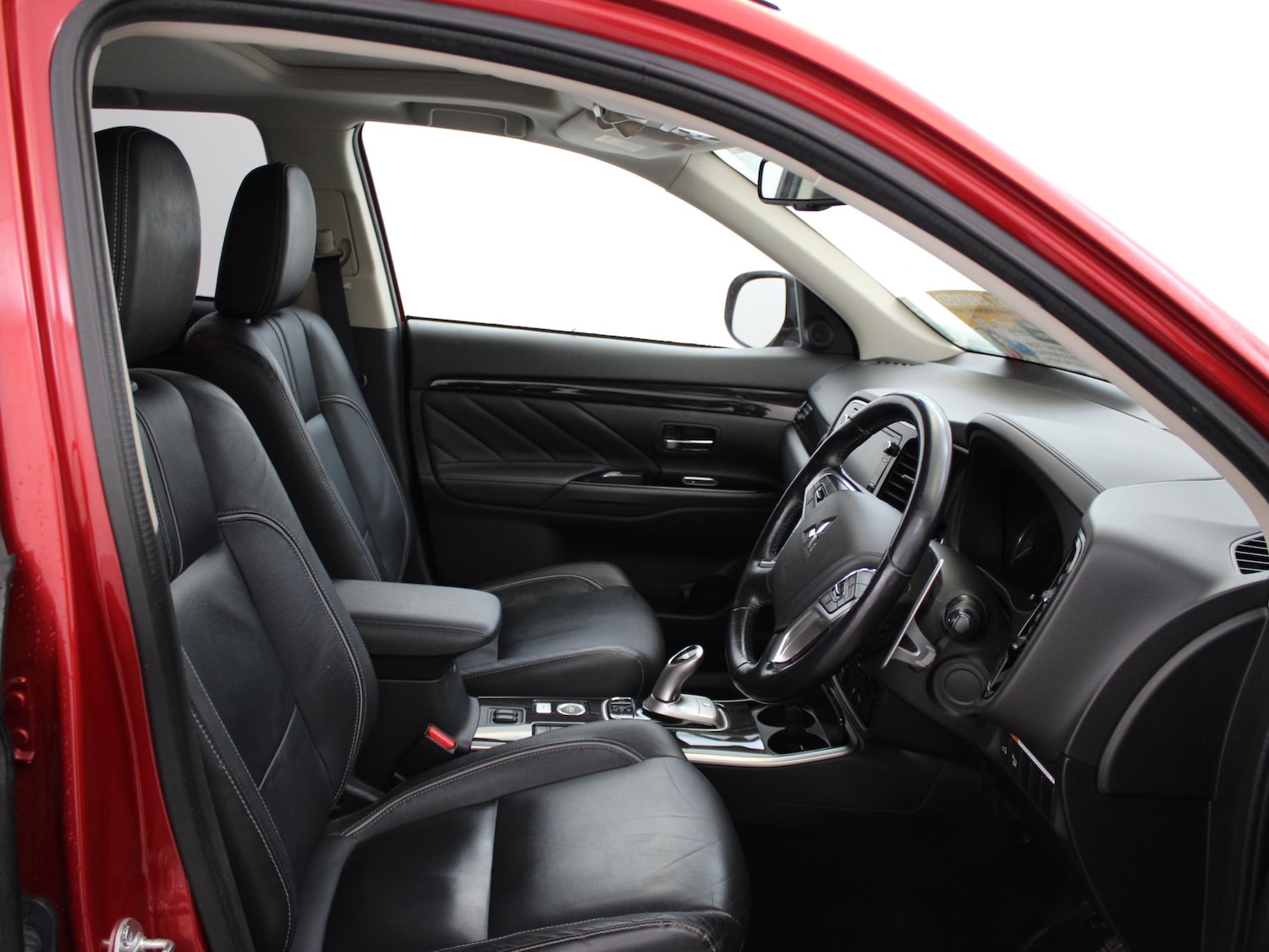 Used Mitsubishi Outlander 2017 for sale - 77842919: Photo 9