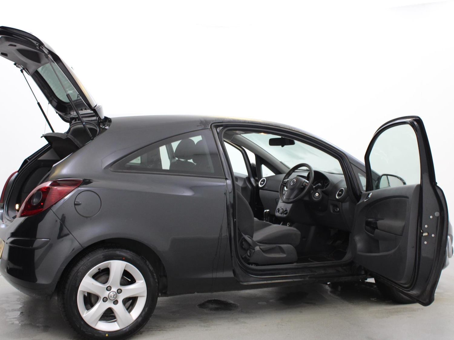 Used Vauxhall Corsa 2014 for sale - 77135411: Photo 21