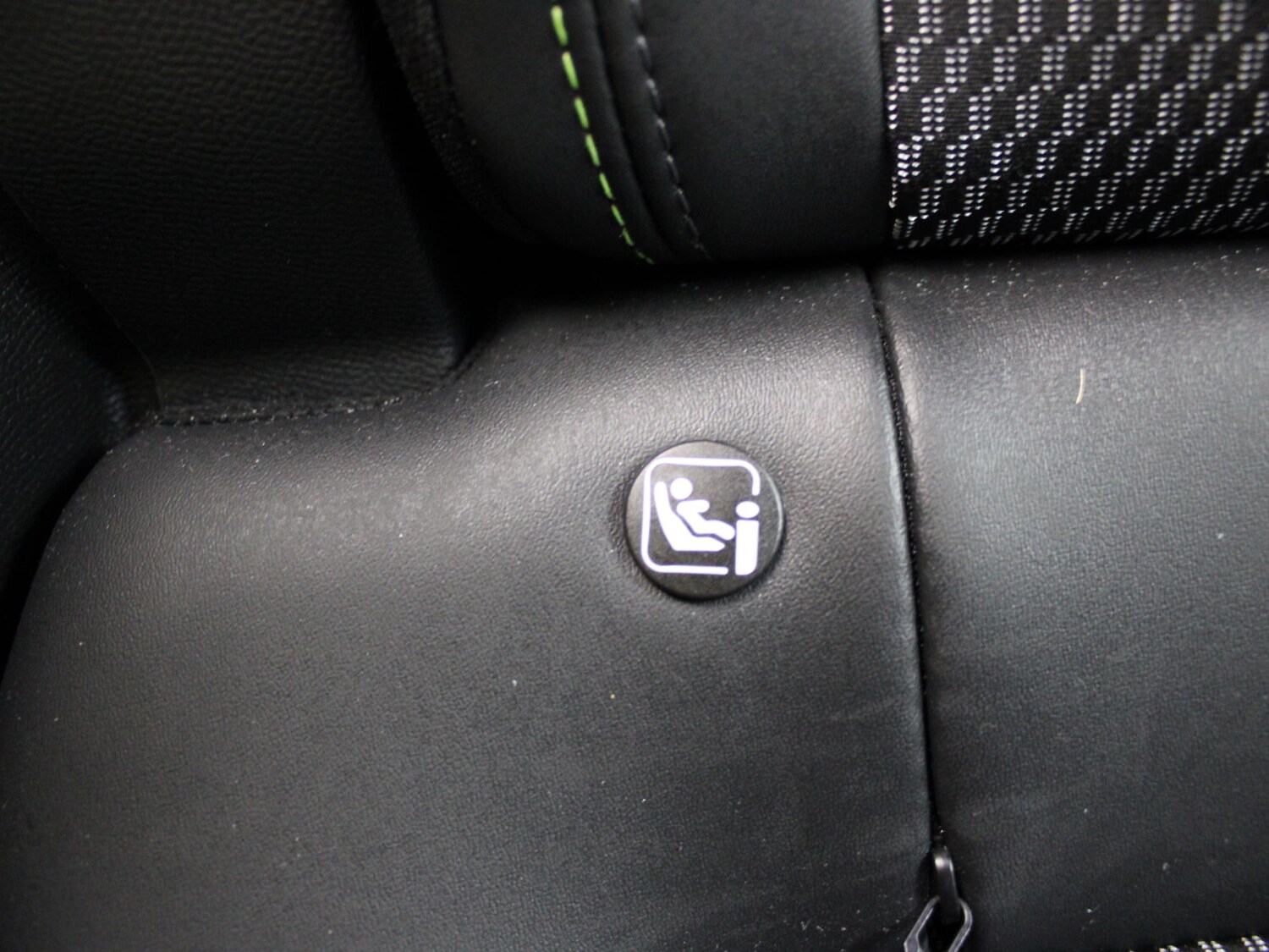 Used Peugeot 2008 2023 for sale - 76373990: Photo 12