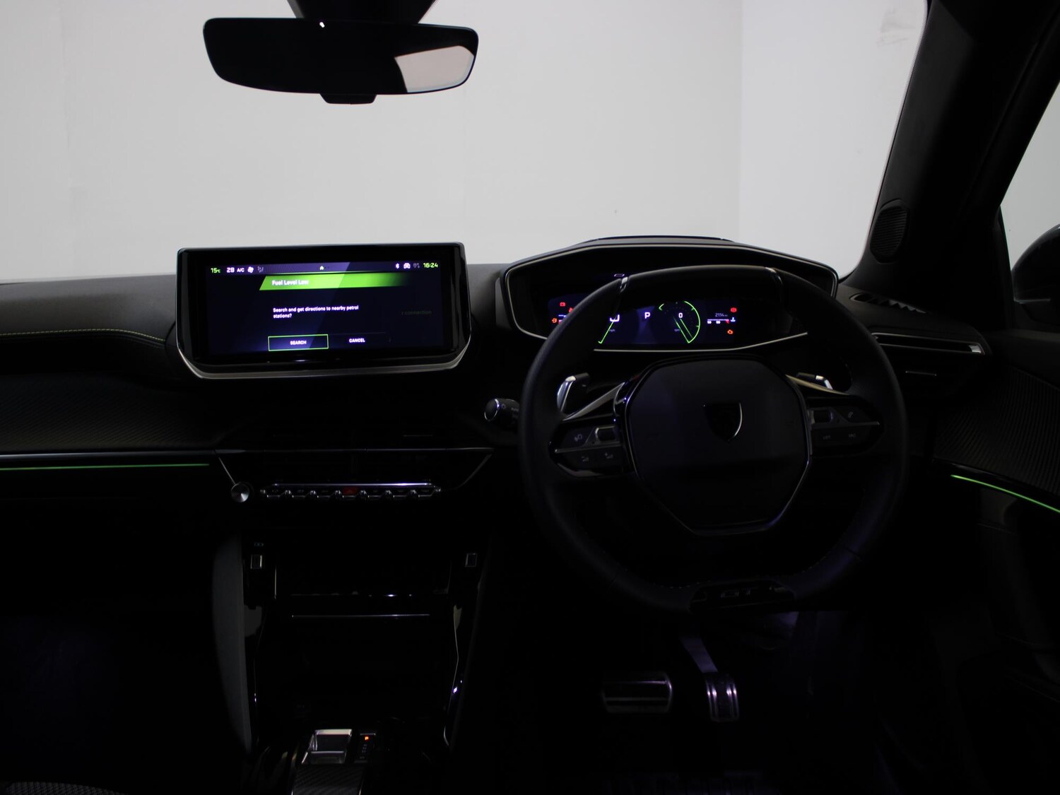 Used Peugeot 2008 2023 for sale - 76373990: Photo 14