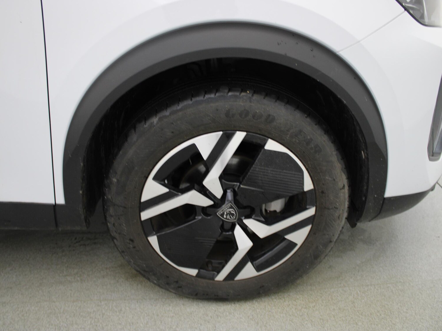 Used Peugeot 2008 2023 for sale - 76373990: Photo 44