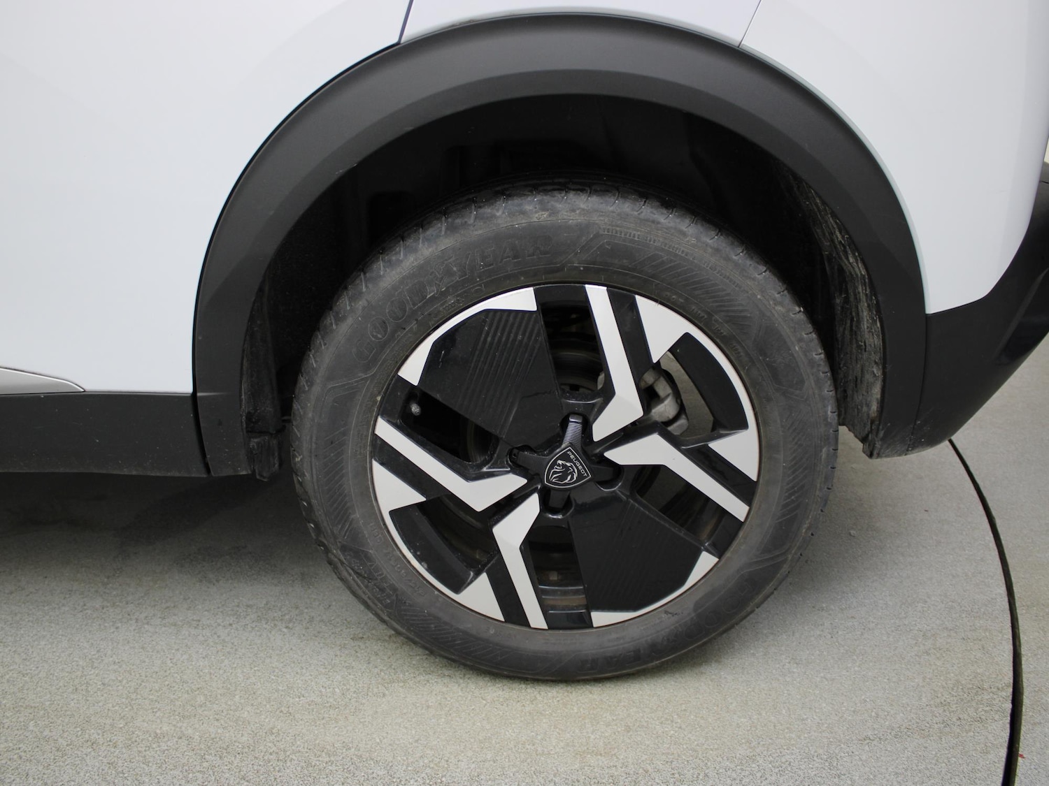 Used Peugeot 2008 2023 for sale - 76373990: Photo 46