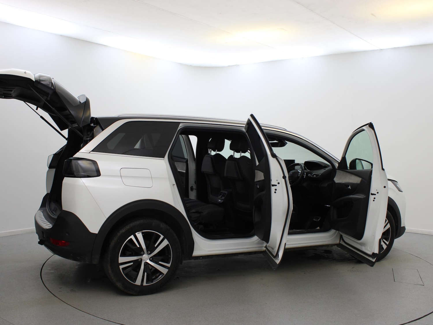 Used Peugeot 5008 2022 for sale - 76515855: Photo 22