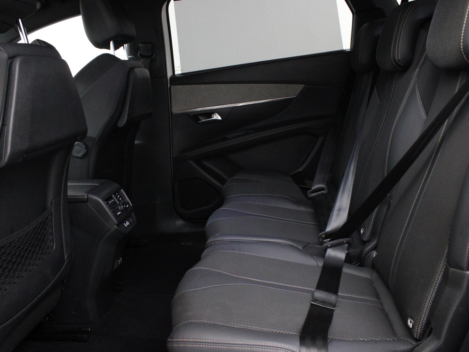 Used Peugeot 5008 2022 for sale - 76515855: Photo 9