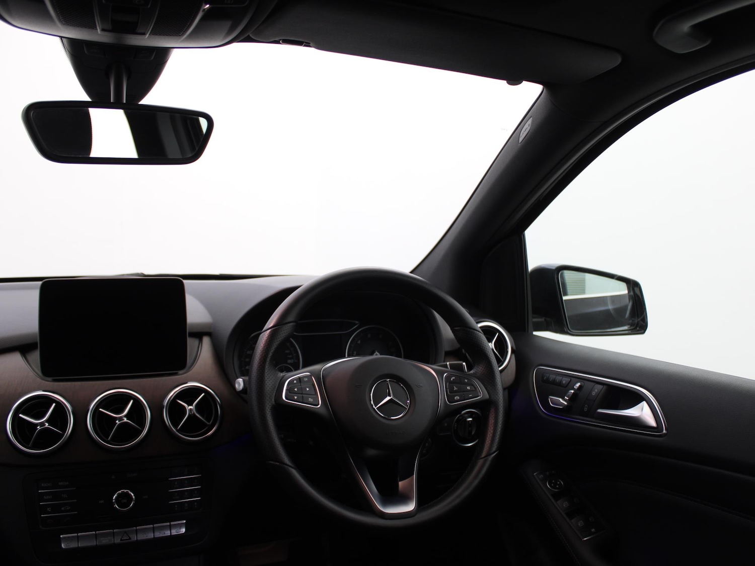 Used Mercedes-Benz B Class 2019 for sale - 76789732: Photo 21