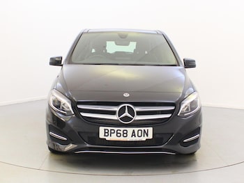 Used Mercedes-Benz B Class 2019 for sale - 76789732: Photo