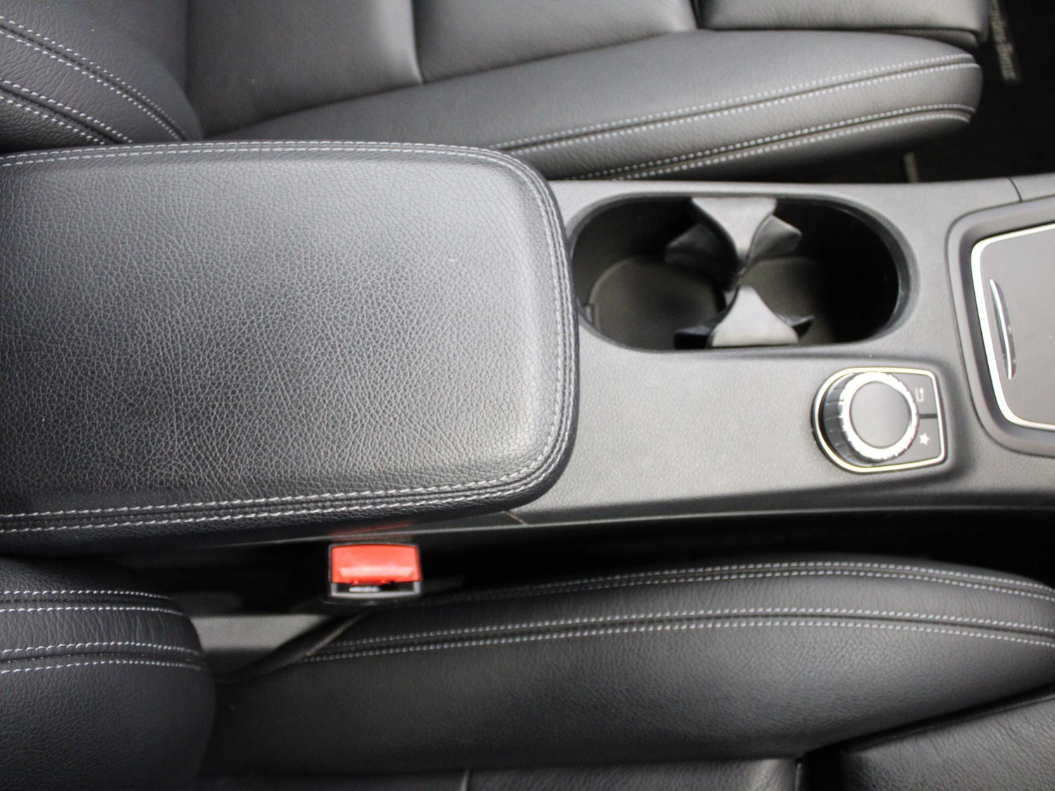 Used Mercedes-Benz B Class 2019 for sale - 76789732: Photo 42