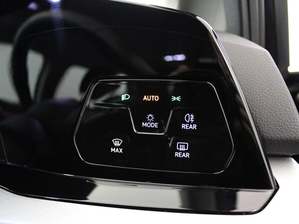 Used Volkswagen Golf 2021 for sale - 76158100: Photo 34