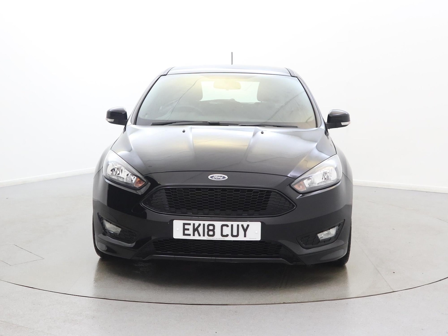 Used Ford Focus 2018 for sale - 77943865: Photo 2