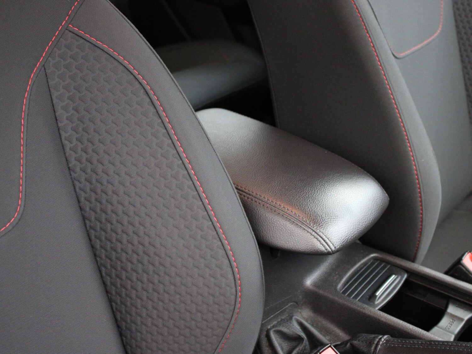 Used Ford Focus 2018 for sale - 77943865: Photo 22