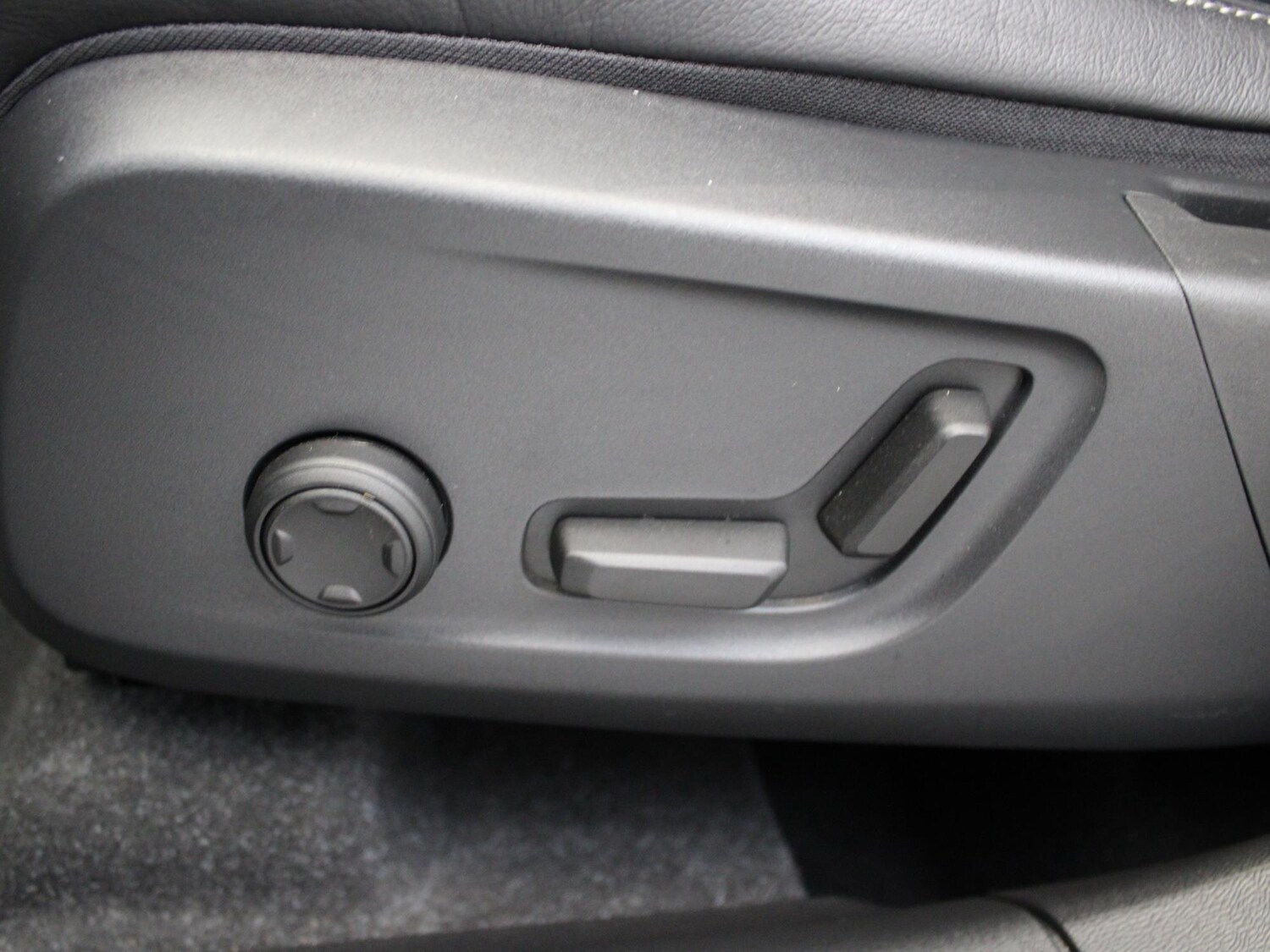 Used Volvo XC40 2022 for sale - 77561203: Photo 11