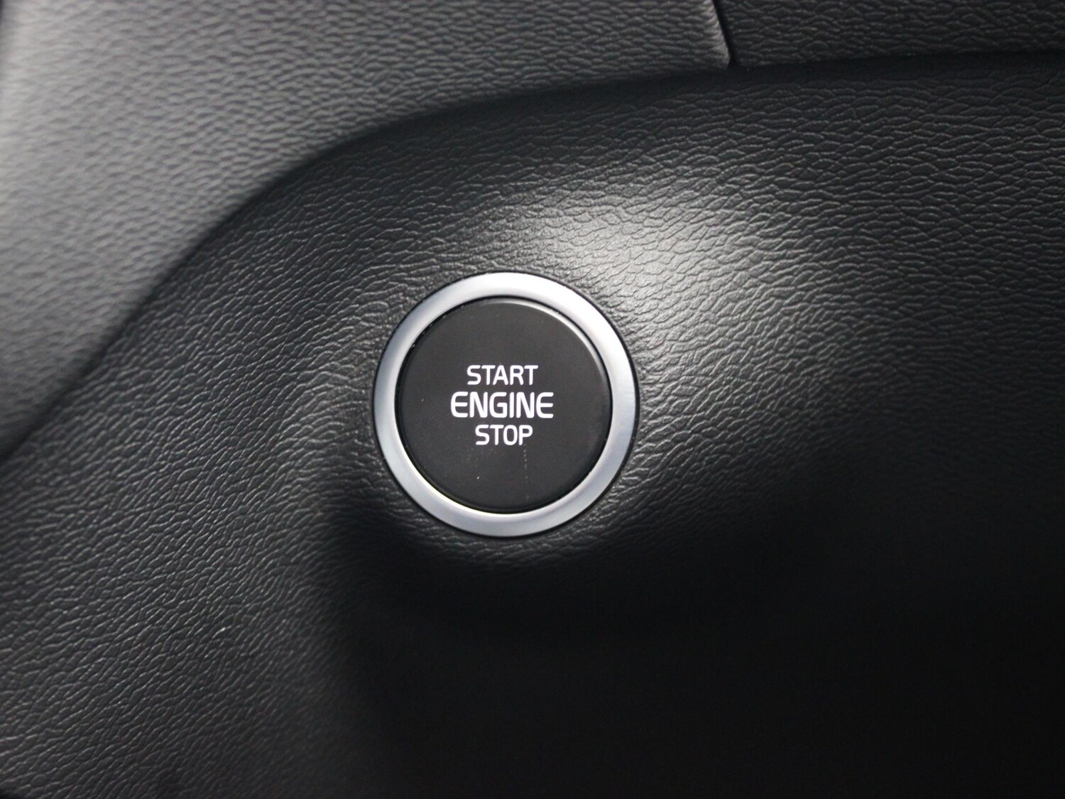 Used Volvo XC40 2022 for sale - 77561203: Photo 18