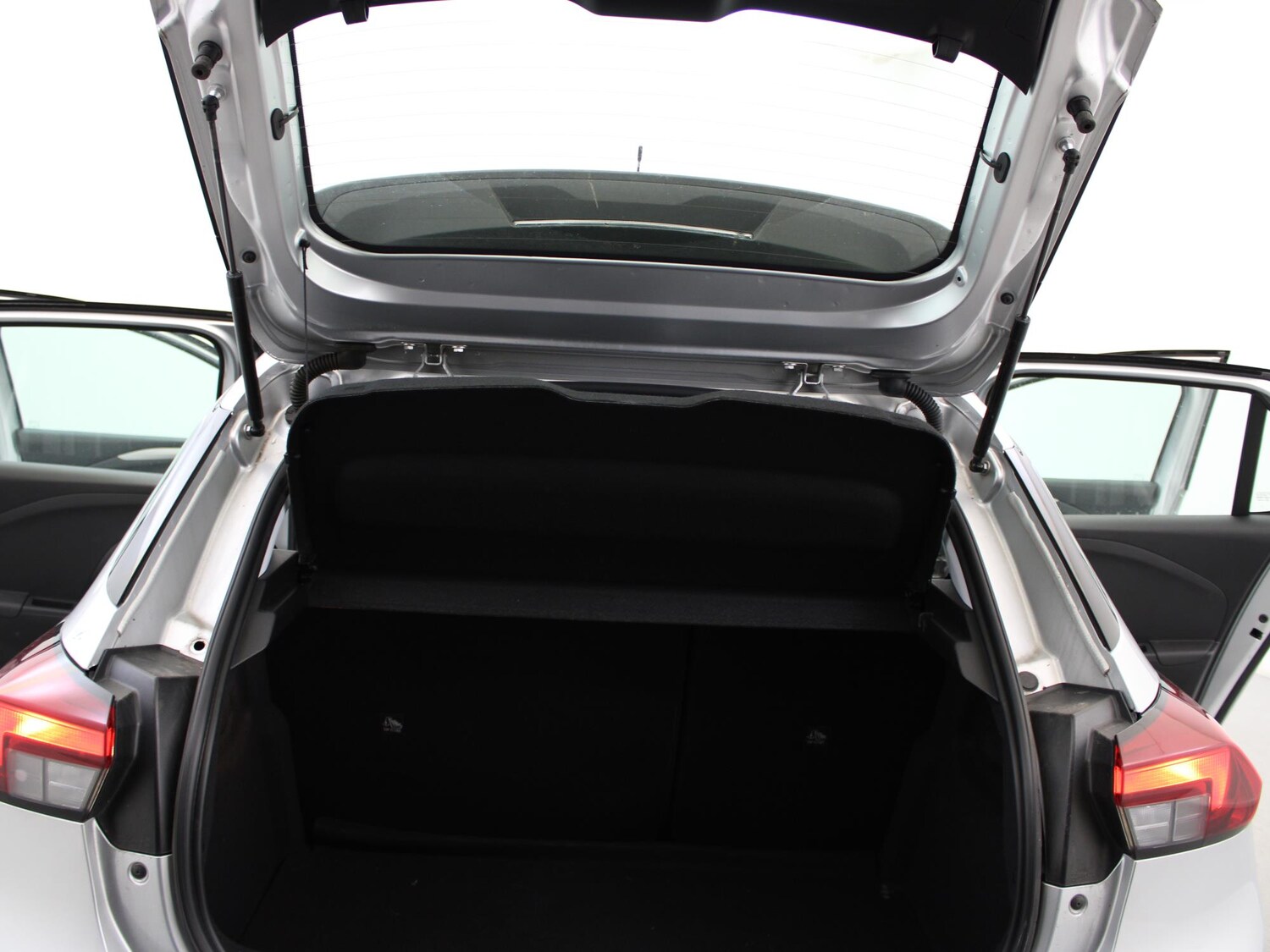 Used Vauxhall Corsa 2023 for sale - 77535351: Photo 32