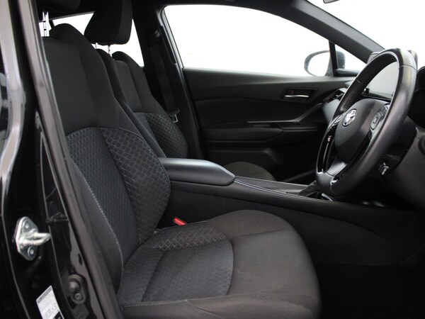 Used Toyota C-HR 2022 for sale - 75794176: Photo 9