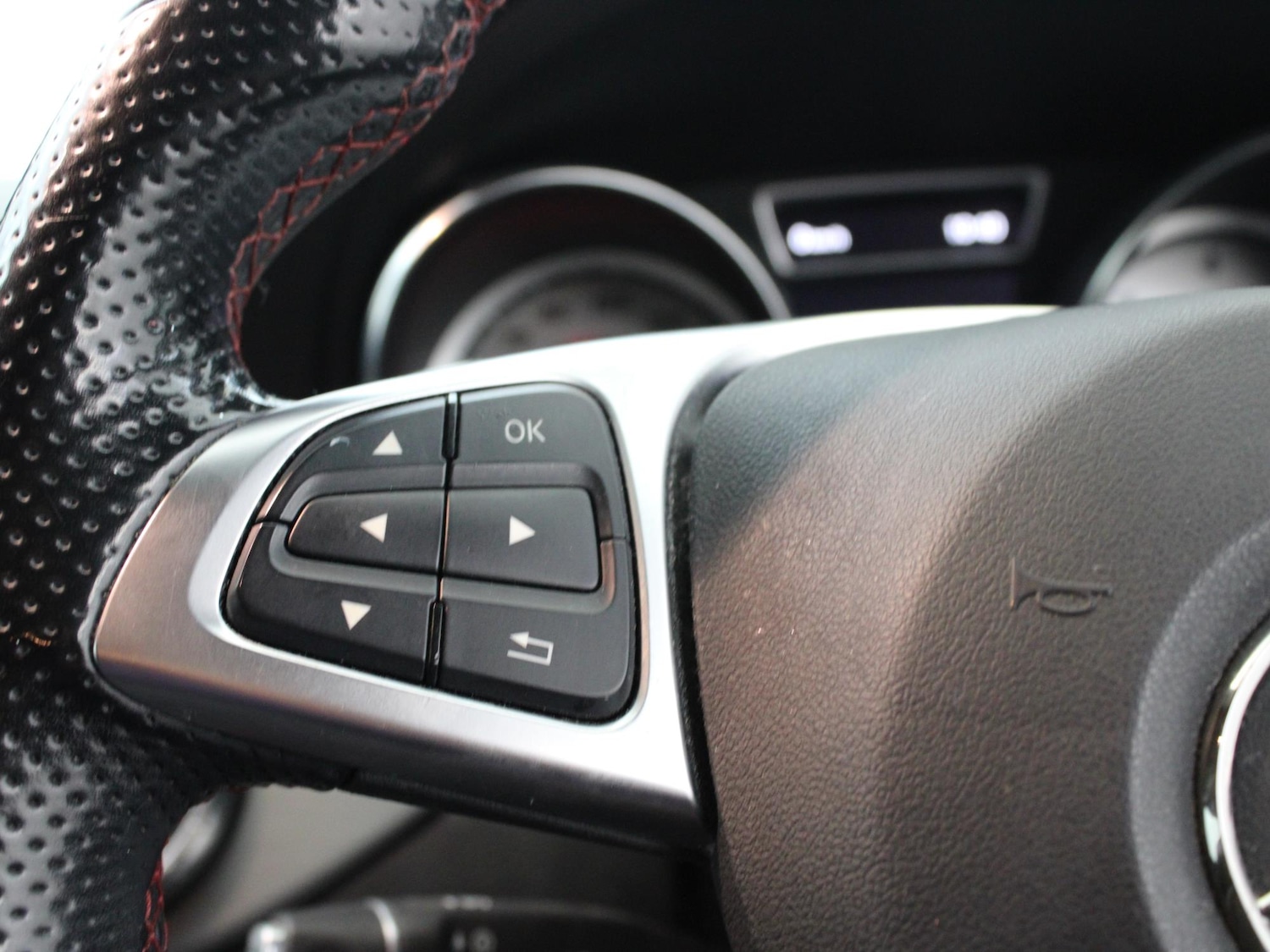 Used Mercedes-Benz CLA 2017 for sale - 76587962: Photo 16