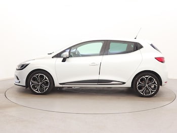 Used Renault Clio 2018 for sale - 79019336: Photo