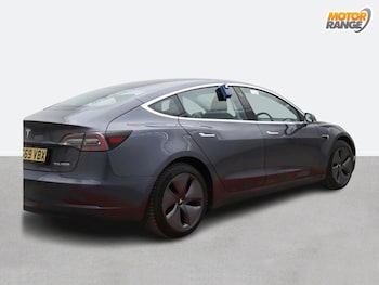 Used Tesla Model 3 2019 for sale - 79112153: Photo