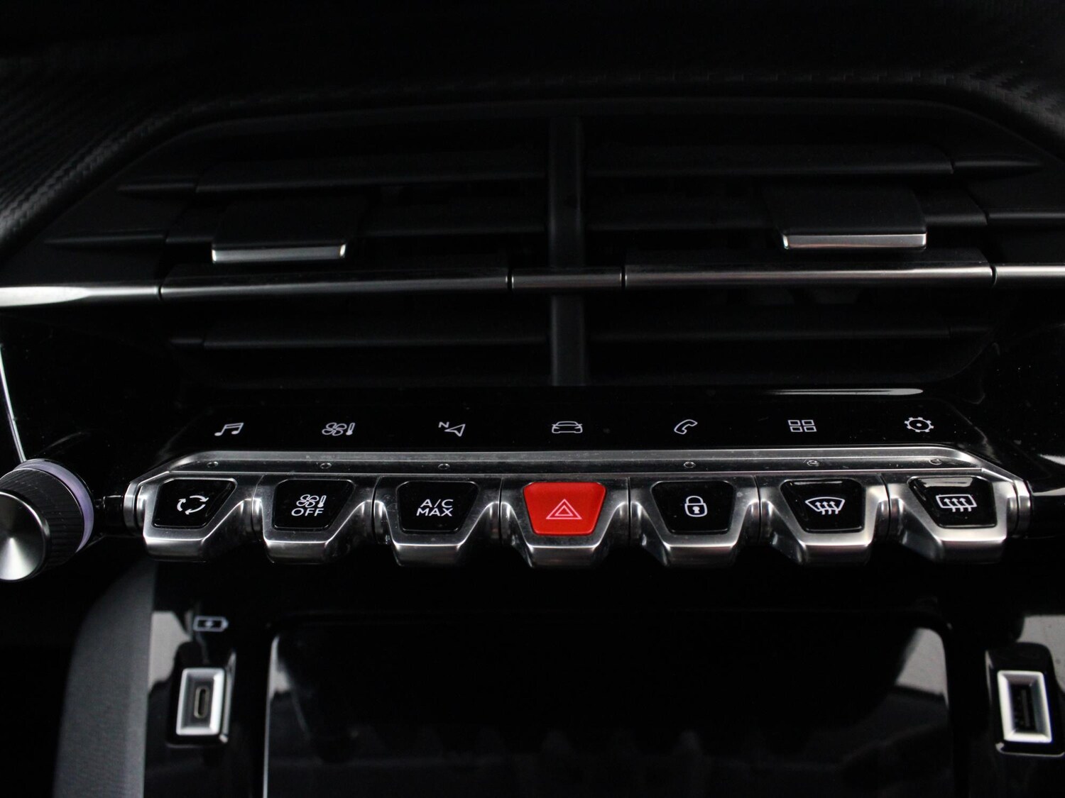 Used Peugeot 208 2022 for sale - 76692321: Photo 20