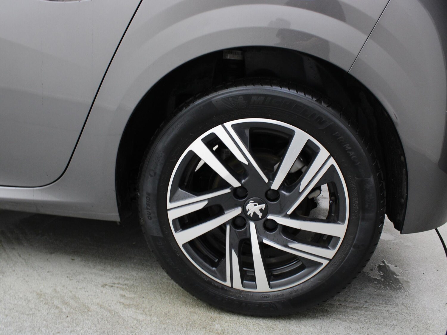 Used Peugeot 208 2022 for sale - 76692321: Photo 32