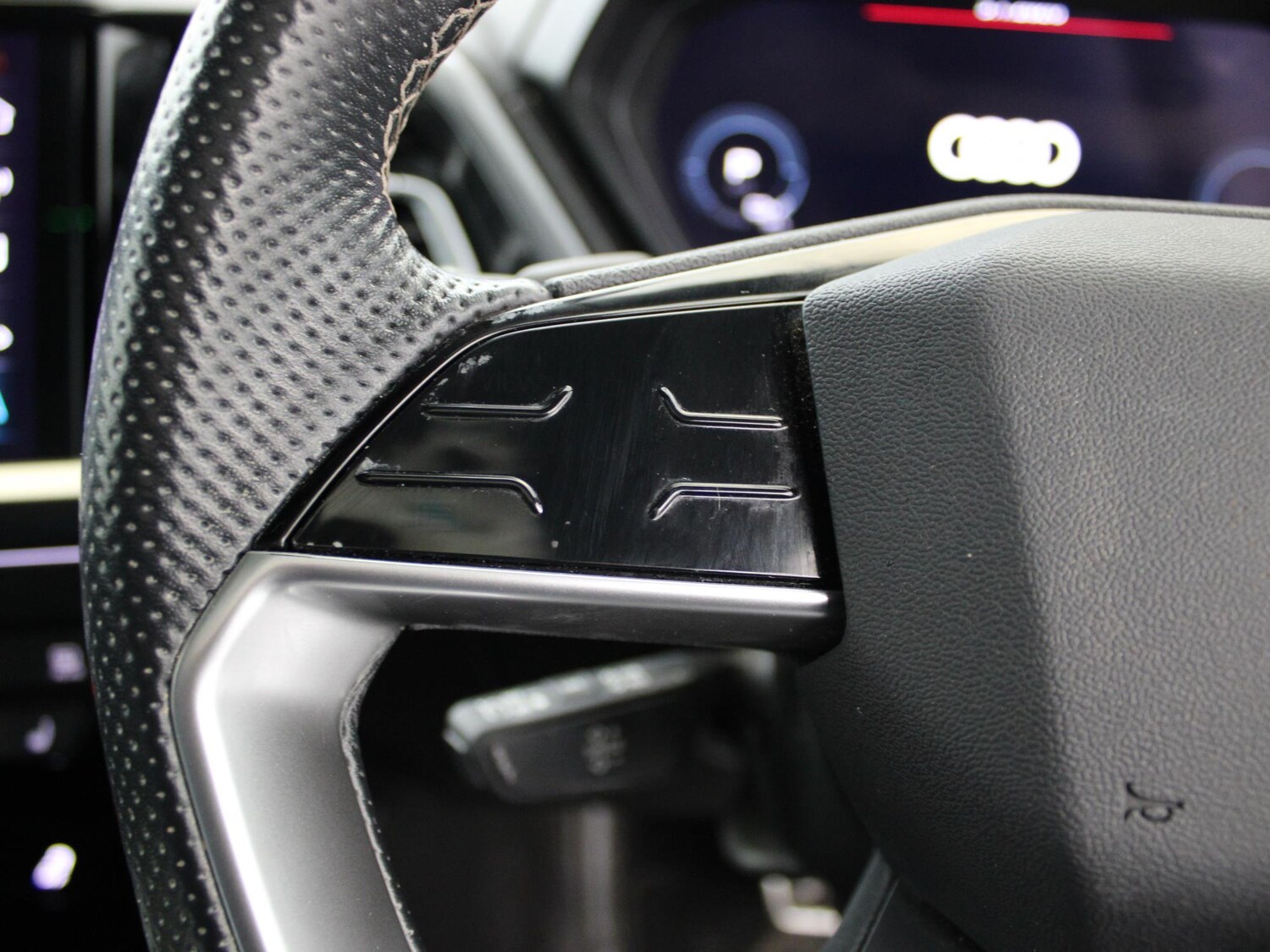 Used Audi Q4 e-tron 2022 for sale - 77829469: Photo 31