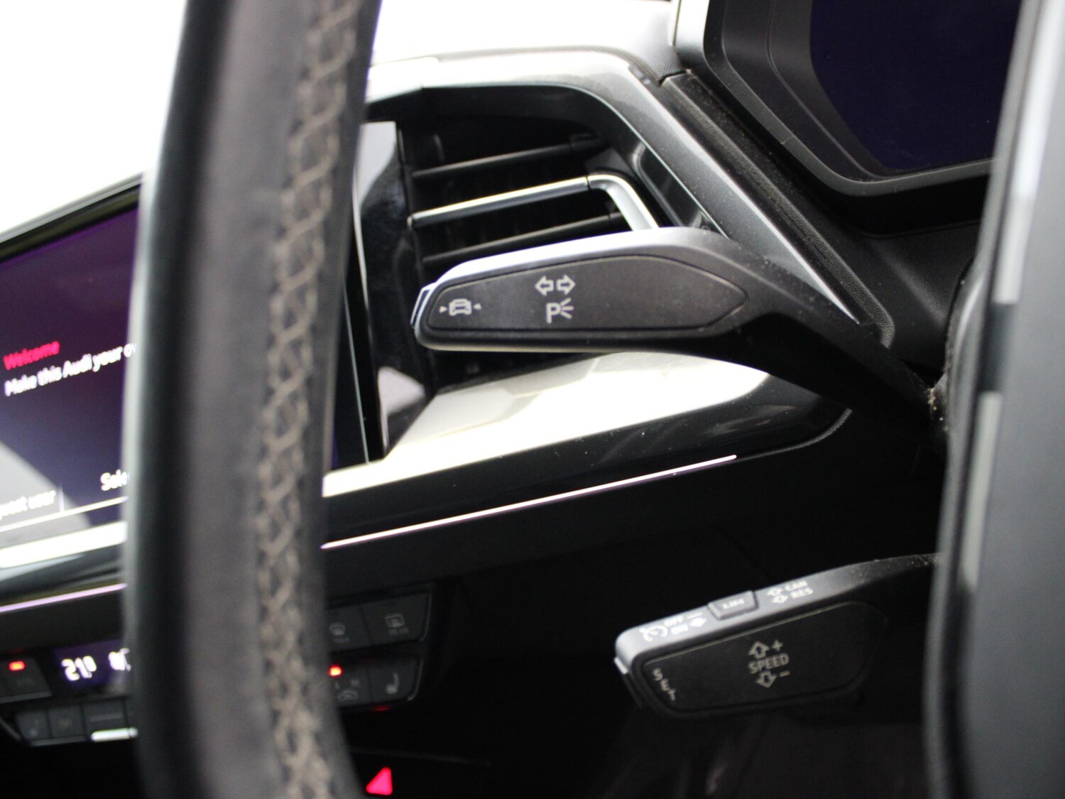 Used Audi Q4 e-tron 2022 for sale - 77829469: Photo 33