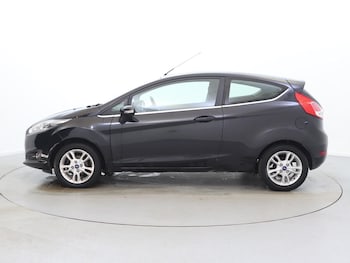 Used Ford Fiesta 2016 for sale - 77742174: Photo
