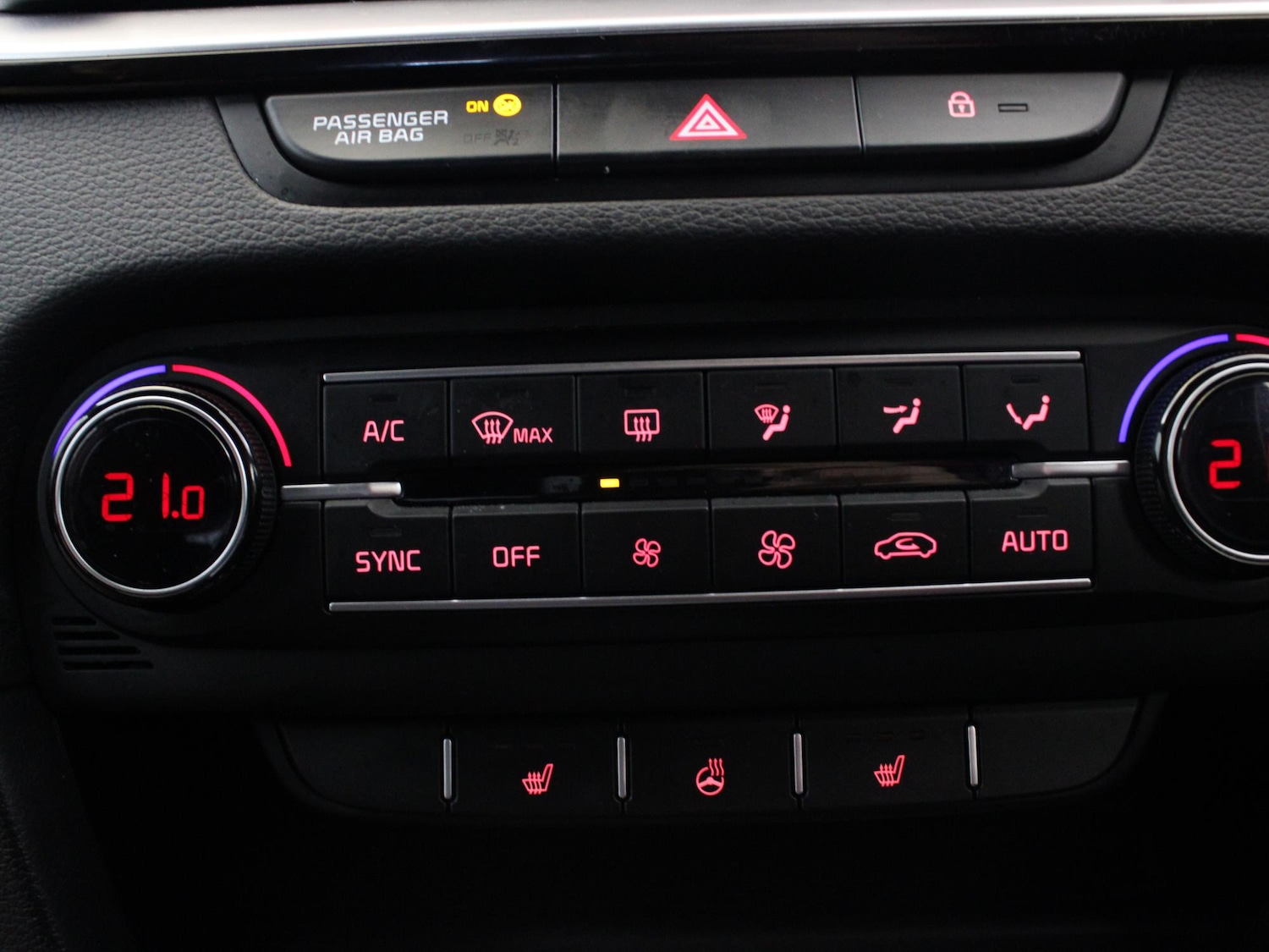 Used Kia XCeed 2023 for sale - 76502900: Photo 27