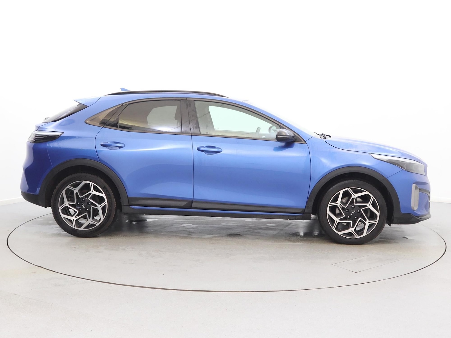 Used Kia XCeed 2023 for sale - 76502900: Photo 8