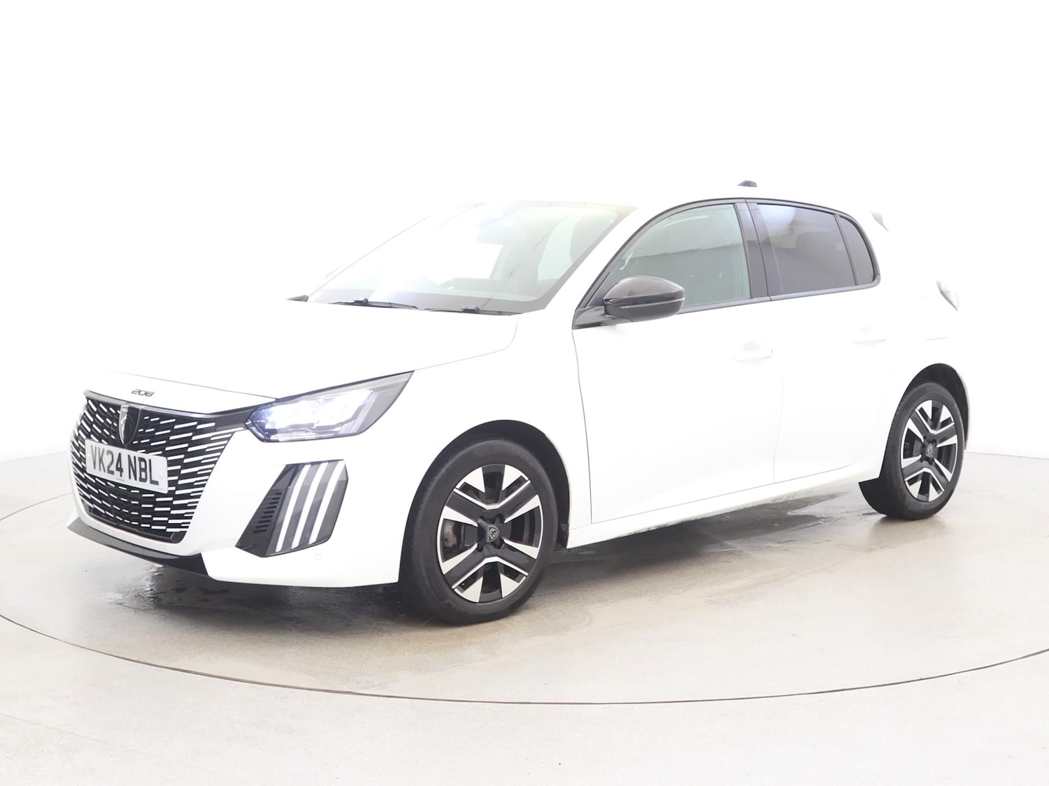 Used Peugeot 208 2024 for sale - 77742310: Photo 3