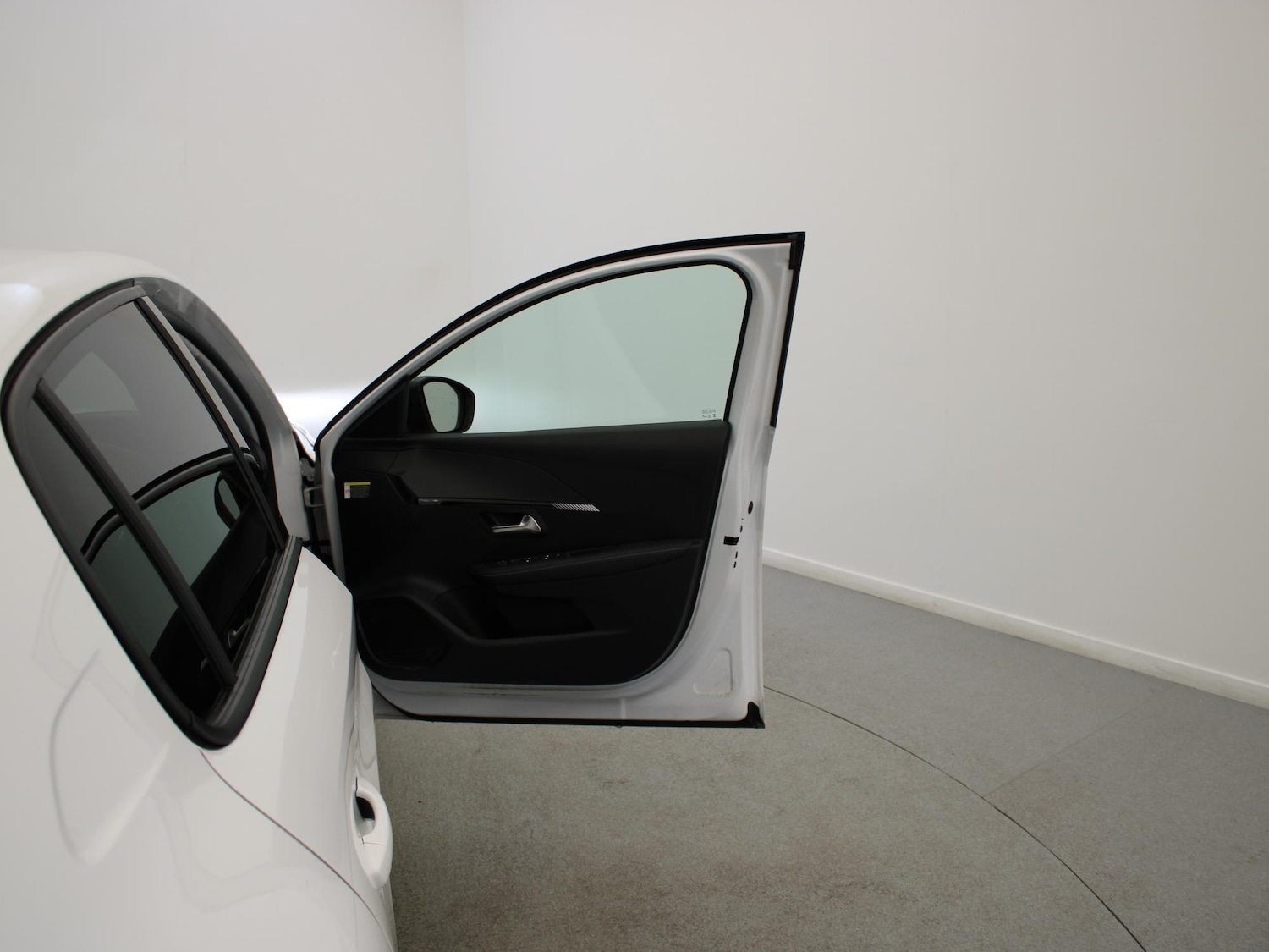 Used Peugeot 208 2024 for sale - 77742310: Photo 30