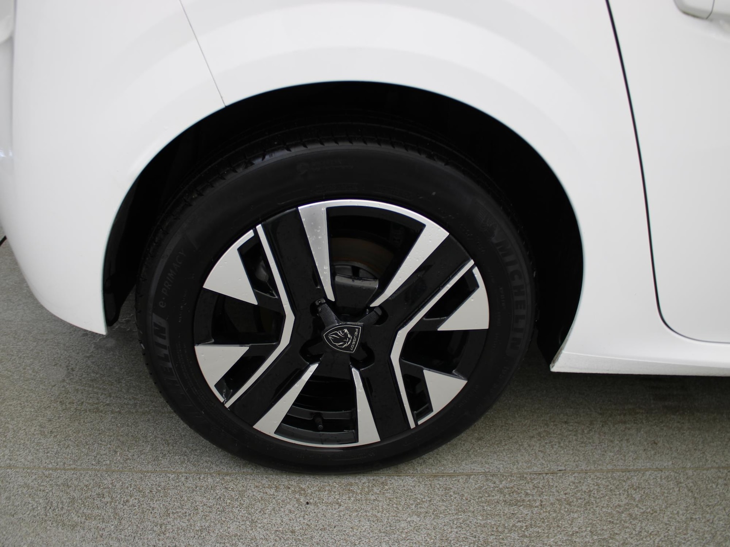 Used Peugeot 208 2024 for sale - 77742310: Photo 36