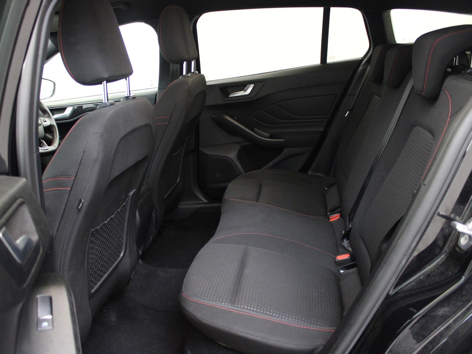 Used Ford Focus 2023 for sale - 76755402: Photo 11