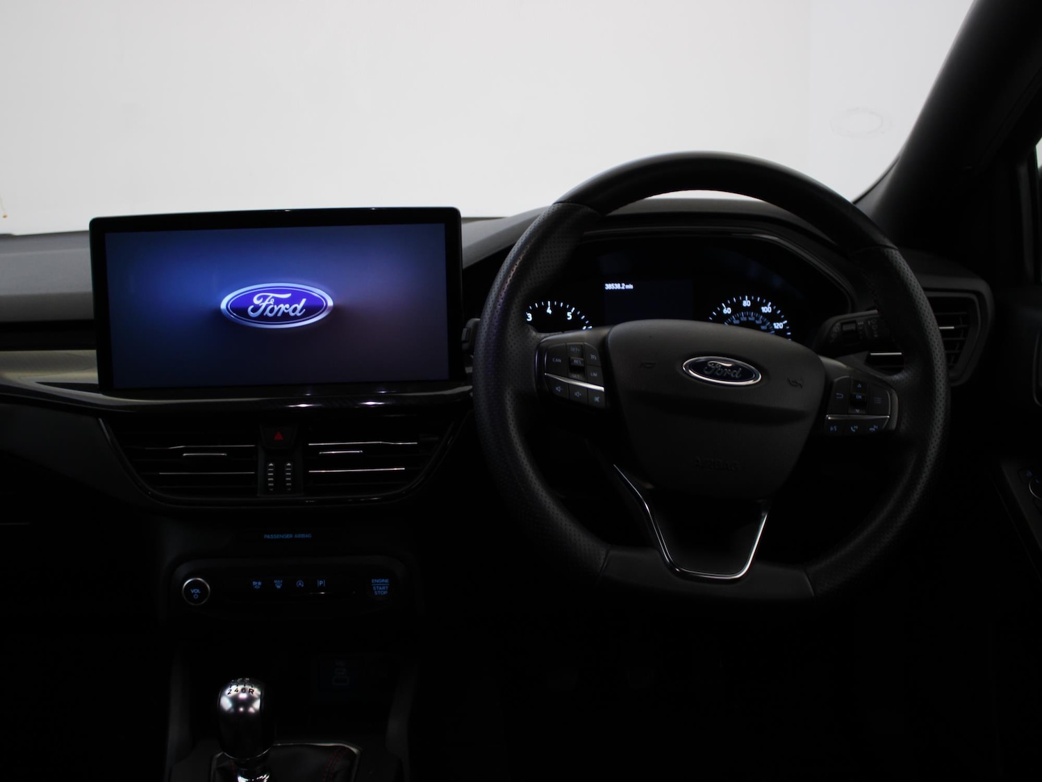 Used Ford Focus 2023 for sale - 76755402: Photo 12