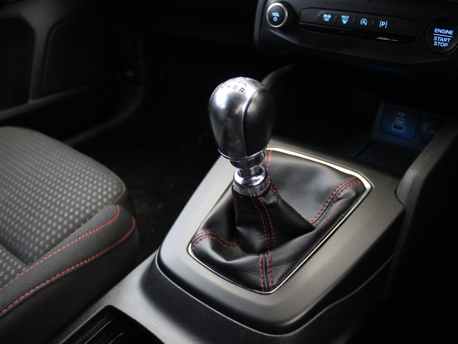 Used Ford Focus 2023 for sale - 76755402: Photo 20