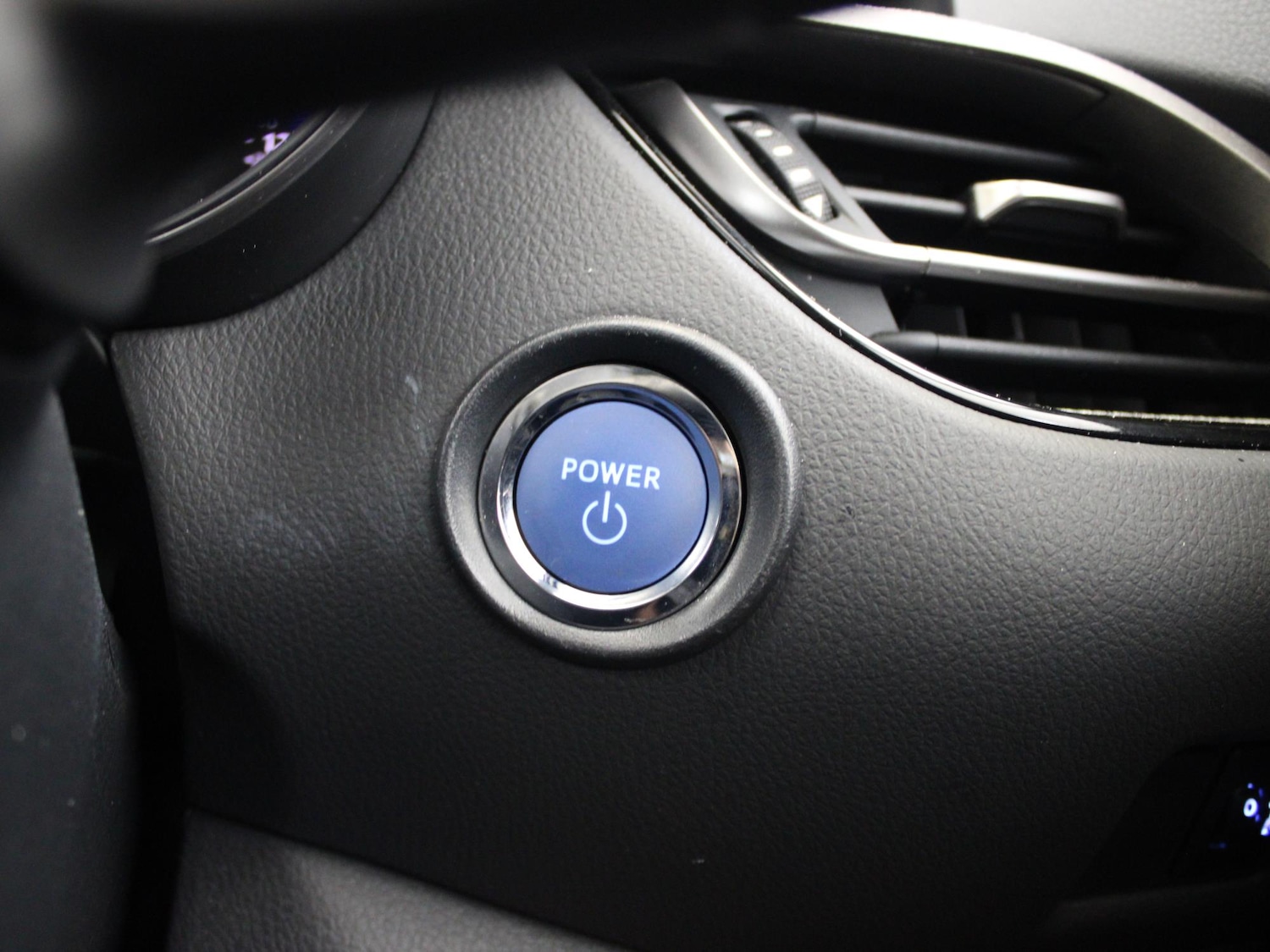 Used Toyota C-HR 2022 for sale - 76515842: Photo 16