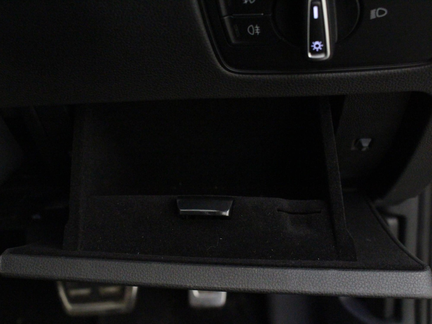 Used Volkswagen Passat 2020 for sale - 76373992: Photo 22