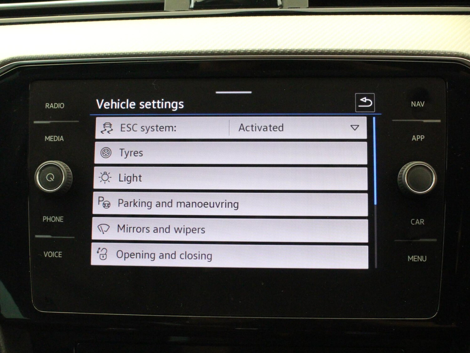 Used Volkswagen Passat 2020 for sale - 76373992: Photo 32